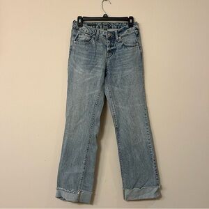 Wild fable women’s size 00 low rise boot cut light wash jeans.